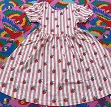 NWOT T Mini Boden Girls Strawberry Jersey Dress Size 6-7