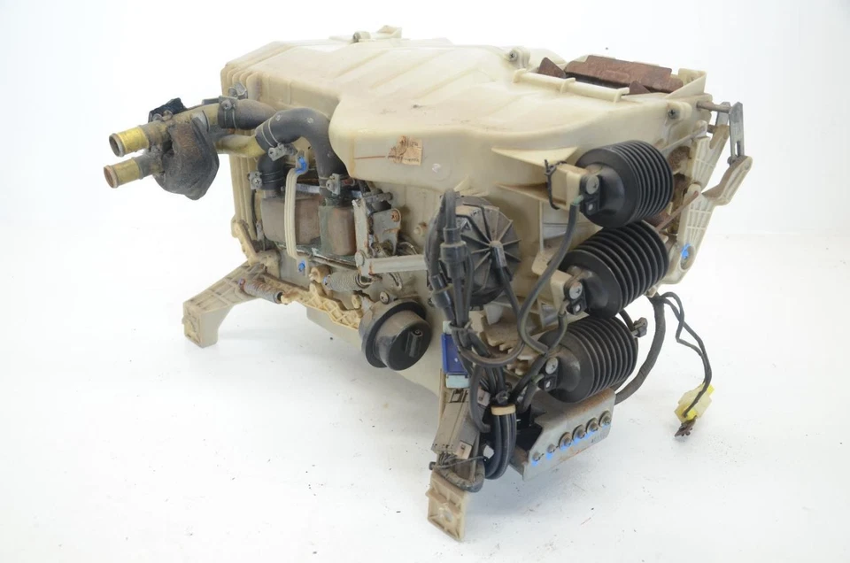 84-85 日产 300ZX Z31 2+0 自动温度加热器芯组件 — 第 2/4 张图片