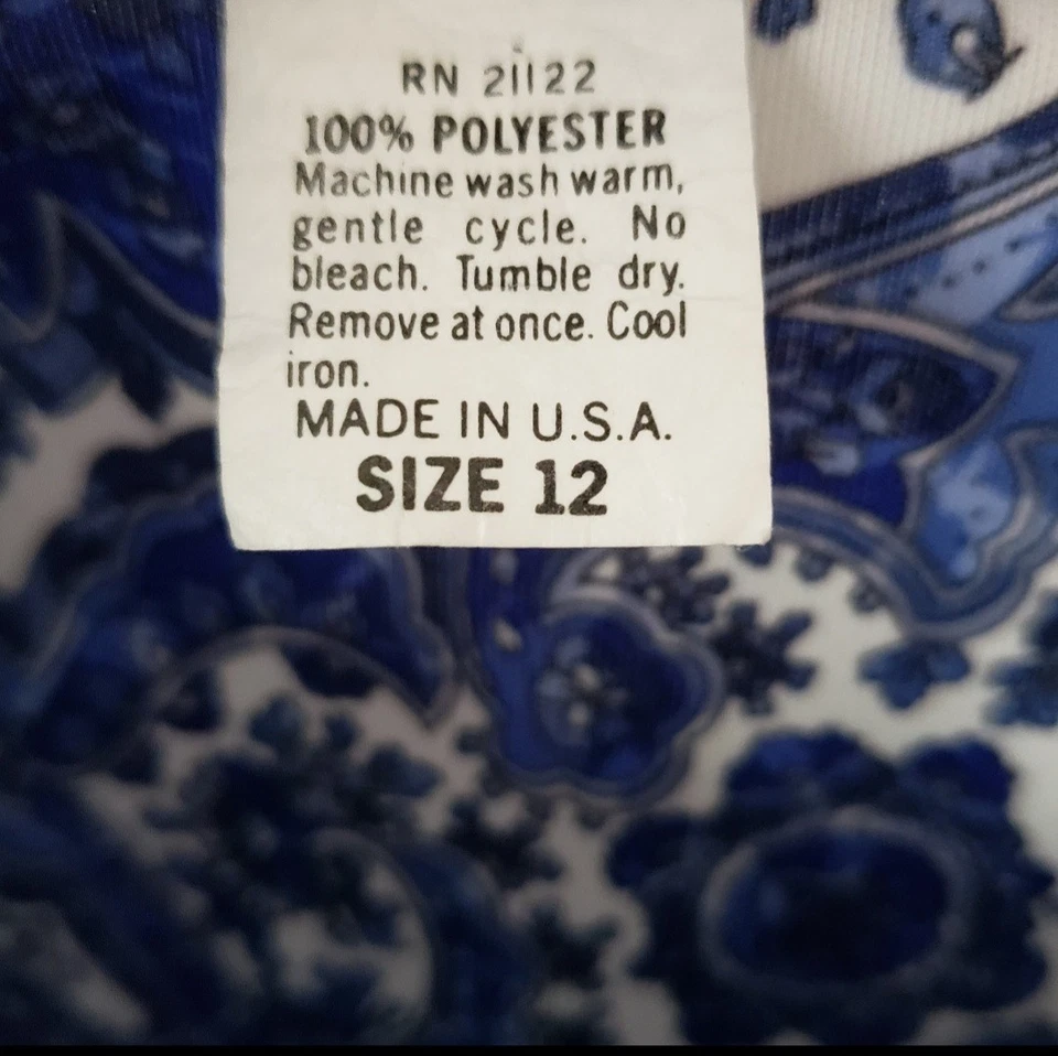 Vestido Whirlaway Antigo 12 Floral Azul Branco Cinto Feito nos EUA Ajuste Flare Paisley - Imagem 4 de 4