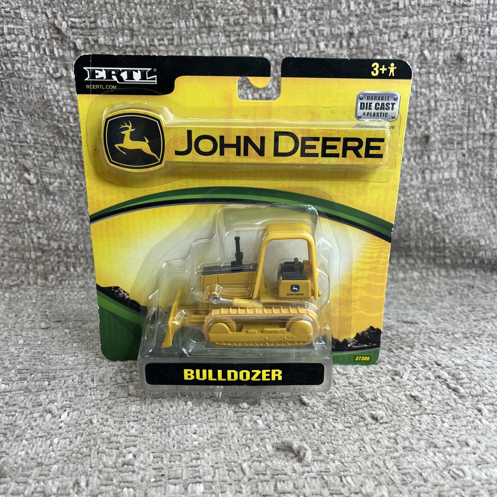 Ertl John Deere Construction Bulldozer 1/64 - Brand New