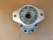 Flange 9100 Hydraulic Pump 20160-0, 20160  ~ NO PUMP