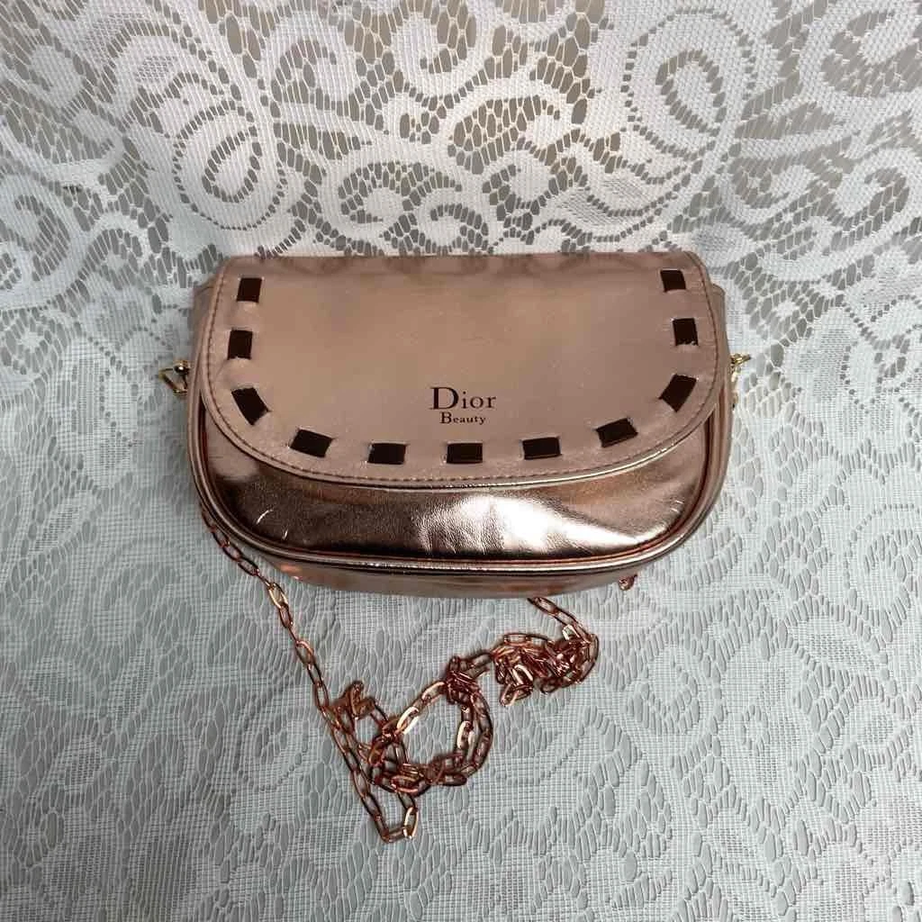 Pochette gratuite Dior cuivre métallisé   bandoulière (M)