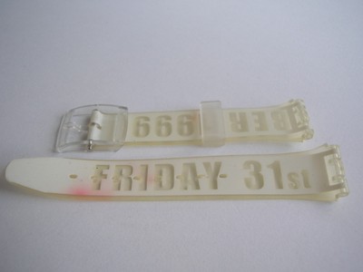 SWATCH KUNSTSTOFFARMBAND ''WHITE CARD'' (A47)