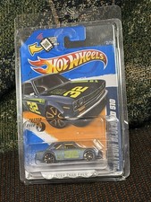 Hot Wheels Datsun Bluebird 510 Blue New #92 Faster Than Ever 2012 Retro V5578