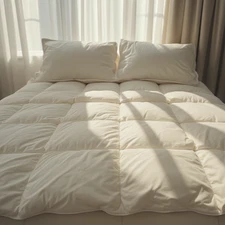 East Coast Bedding Bamboo Duvet – Soft, Breathable Comforter in T, F, Q, K Sizes