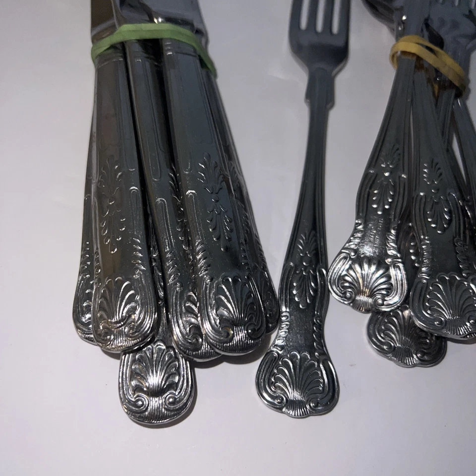 Serco Hvy Shell Stainless Japan Set Of 30 Flatware - Image 2 of 4