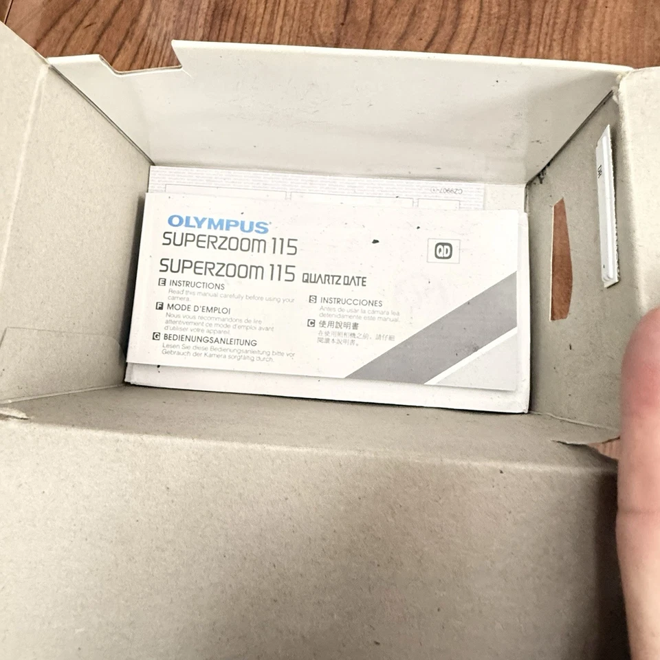 Vintage Olympus Superzoom 115 35mm Film Camera Point Shoot Zoom AF Untested - Image 2 of 4