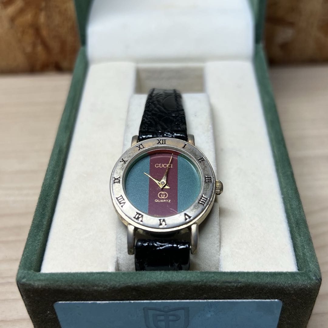 【在庫処分】セール1万円均一稼働　OLD GUCCI 9000L レディース時計 在庫処分】セール1均一 稼働 OLD GUCCI 9000L レディース