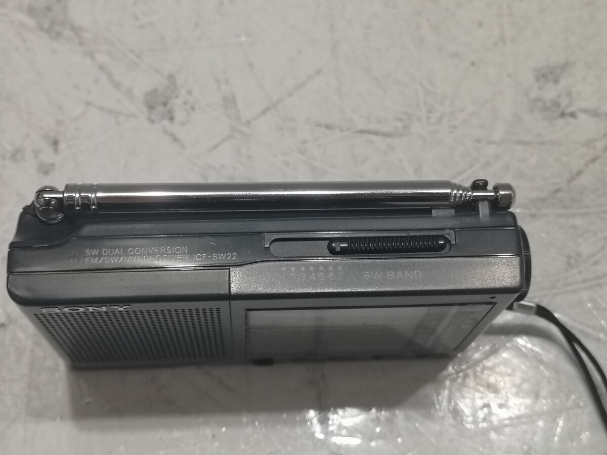 Sony ICF-SW22 World Band 9 Band Receiver Shortwave SW FM AM