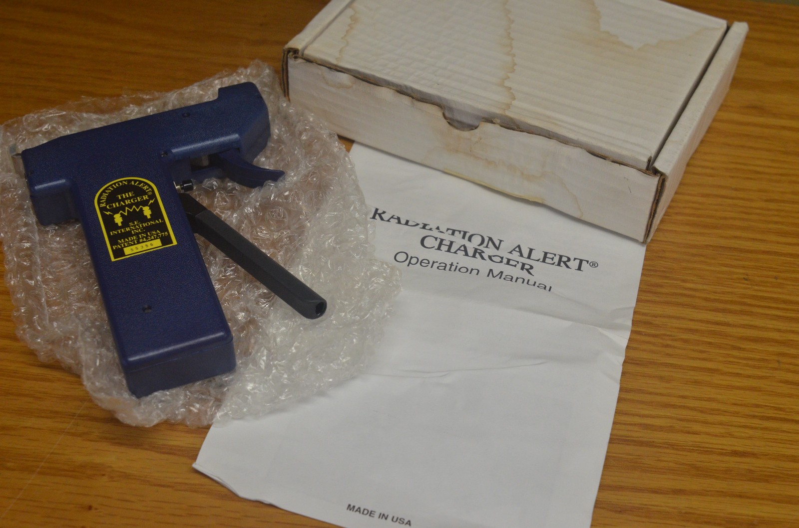 The Charger Radiation Alert Handheld Dosimeter Charger (6-J)