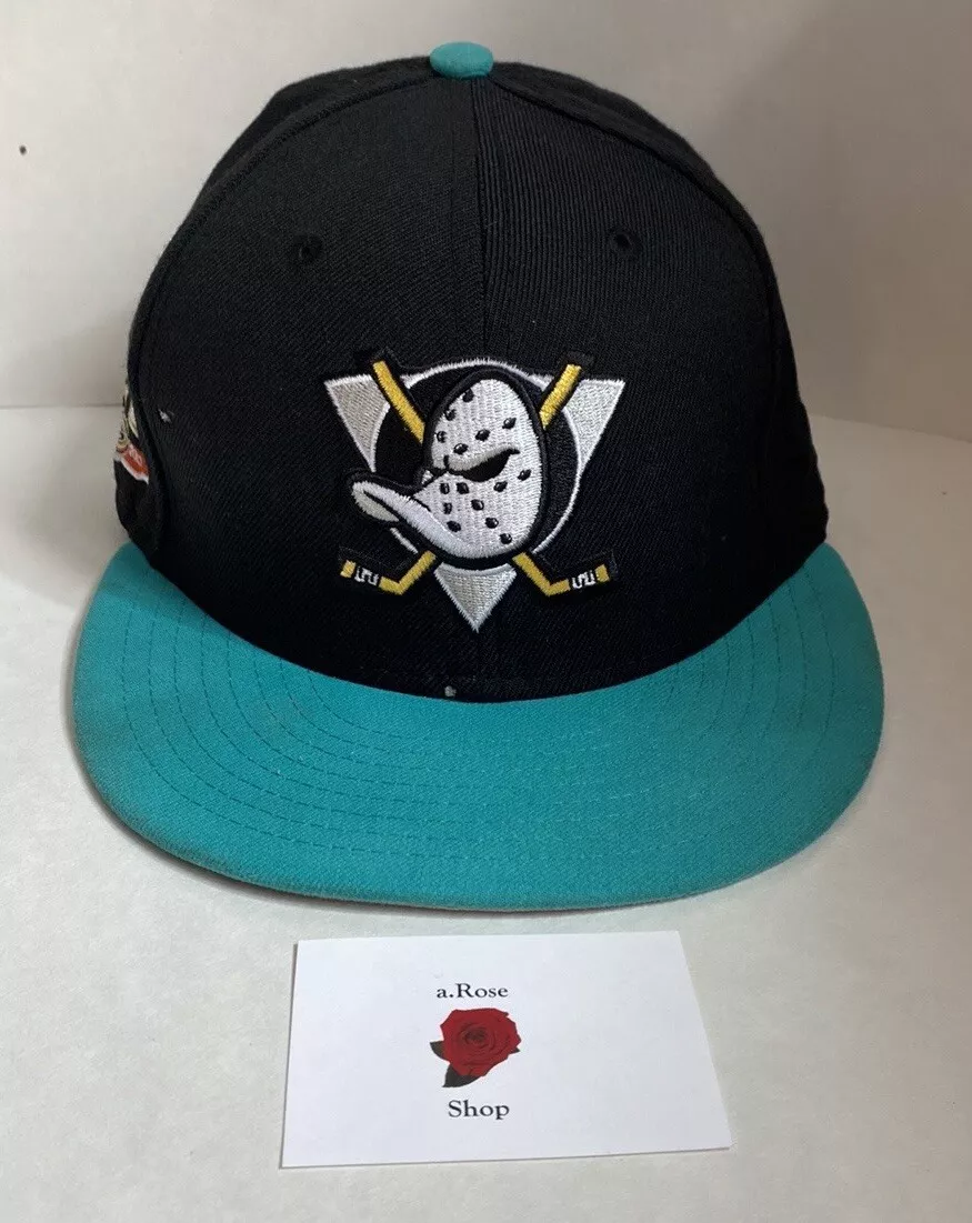 Vintage Mighty Ducks Hat Size 7 3/8 but fits Like A 7 1/8 New With