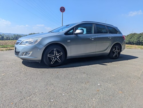opel astra sports tourer grau-metallic - Bild 6 von 13