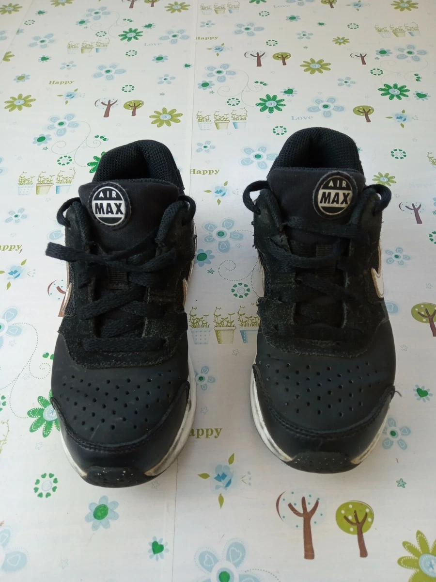 Kids nike shop trainers size 12
