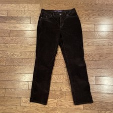 Gloria Vanderbilt Amanda Slim Corduroy Pants Women 6S Brown Slimming Stretch NEW