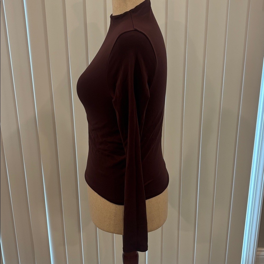 Fabletics size medium double lined mock neck long… - image 3