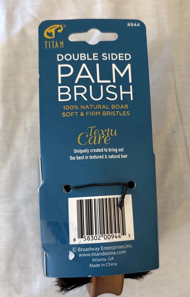 Cepillo de palma duro y suave Titan Premium Collection cerdas de jabalí Foto 2 de 4