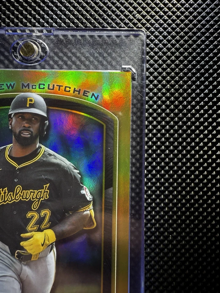 Andrew McCutchen 2025 Topps #41 COLECCIÓN INSIGNIA Lámina de Oro/50 Piratas Foto 4 de 4