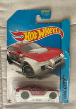 2014 Hot Wheels HW City HW Pursuit 45/250 (Red/White Version) BFC60 New
