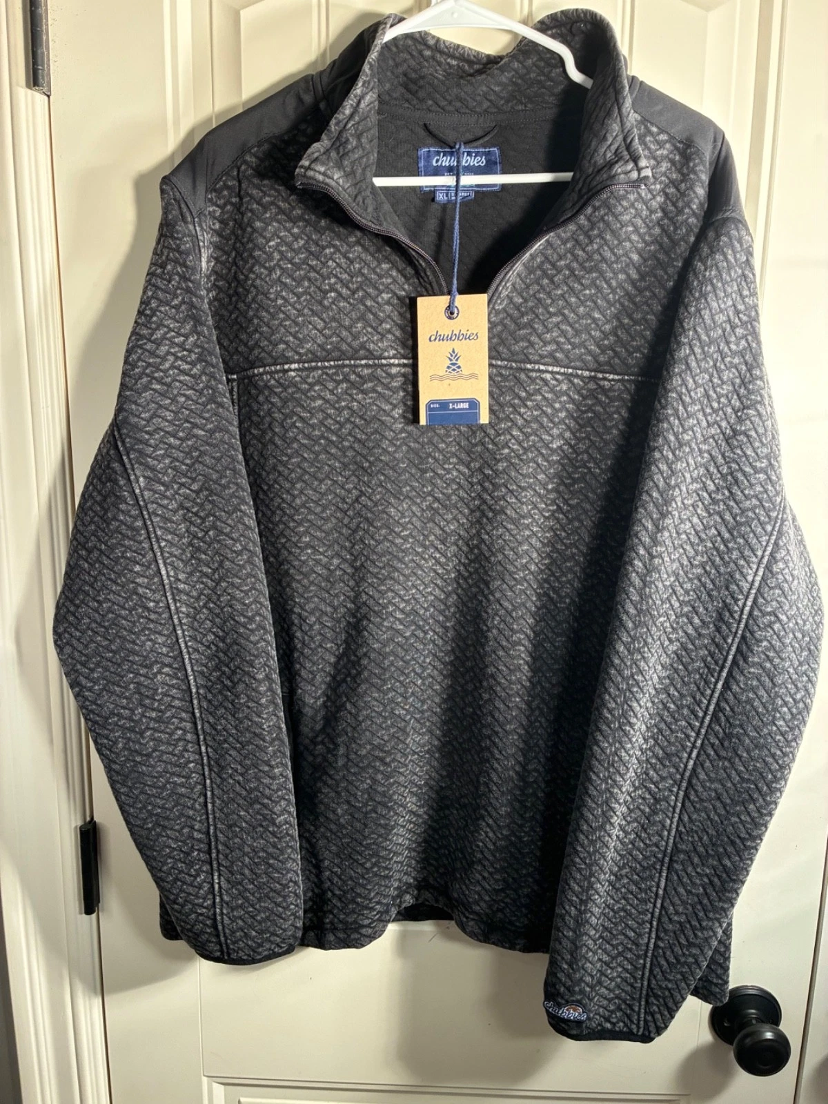 NWT Chubbies Men's XL Back to Basic Quilted 1/4 Zip Pullover Charcoal - product detail image 6