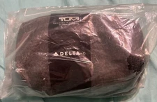 TUMI for Delta Grey Amenity Kit Small Zippered Soft Travel Case Toiletry Bag New
