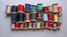 Lot of Empty & Partially Used Vintage Wooden Thread Spools GC