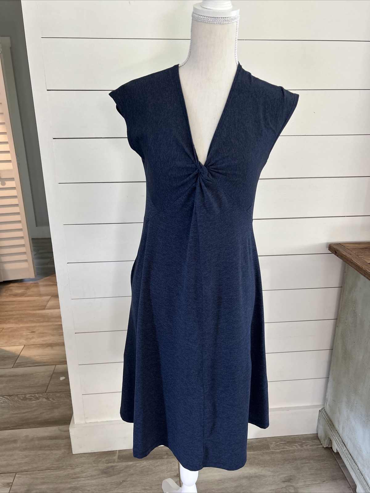 Patagonia Women’s Seabrook Bandha Twist Dress Blue Size Small