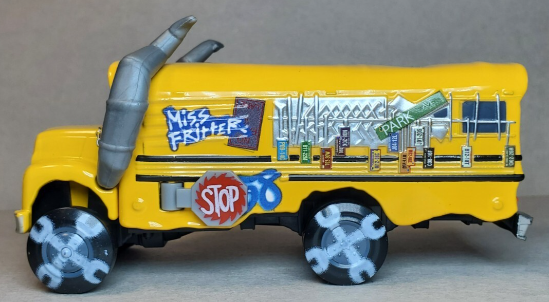 Disney Pixar Cars 3 Demolition Derby Miss Fritter Ms. Fritter