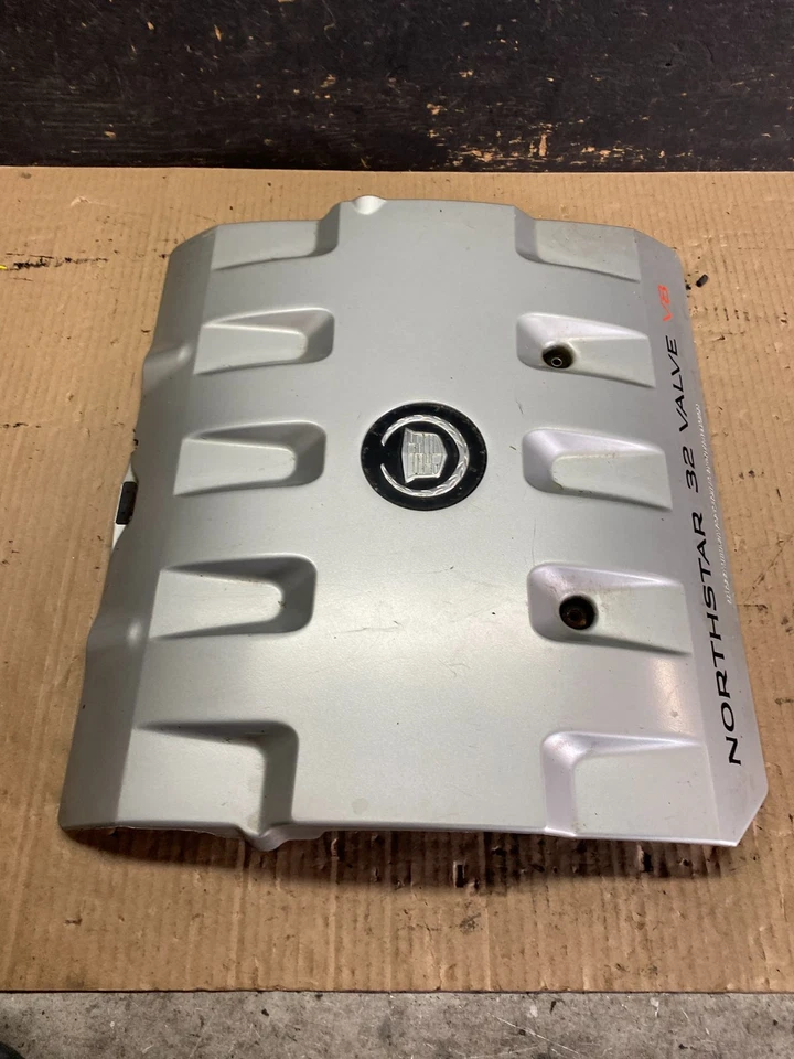 2001 a 2004 Cadillac Deville Seville Northstar Motor Cover Q3212 DG - Imagem 4 de 4