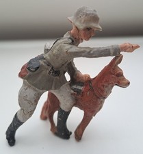1930's Germany Lineol Elastolin WWII army Wehrmacht soldier with dog 22