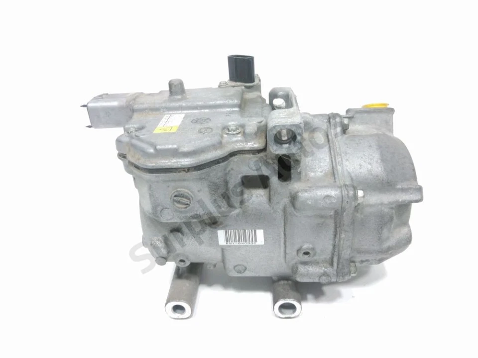 COMPRESSEUR DE CLIMATISATION 8837052012 TOYOTA YARIS 3 phase 1 (03/2011 04/2015) - Photo 4/4