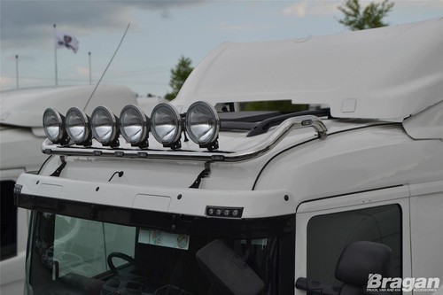 Roof Bar + LEDs + Spot Lights For Scania 4 Series Standard Sleeper Truck Front - Picture 8 of 12
