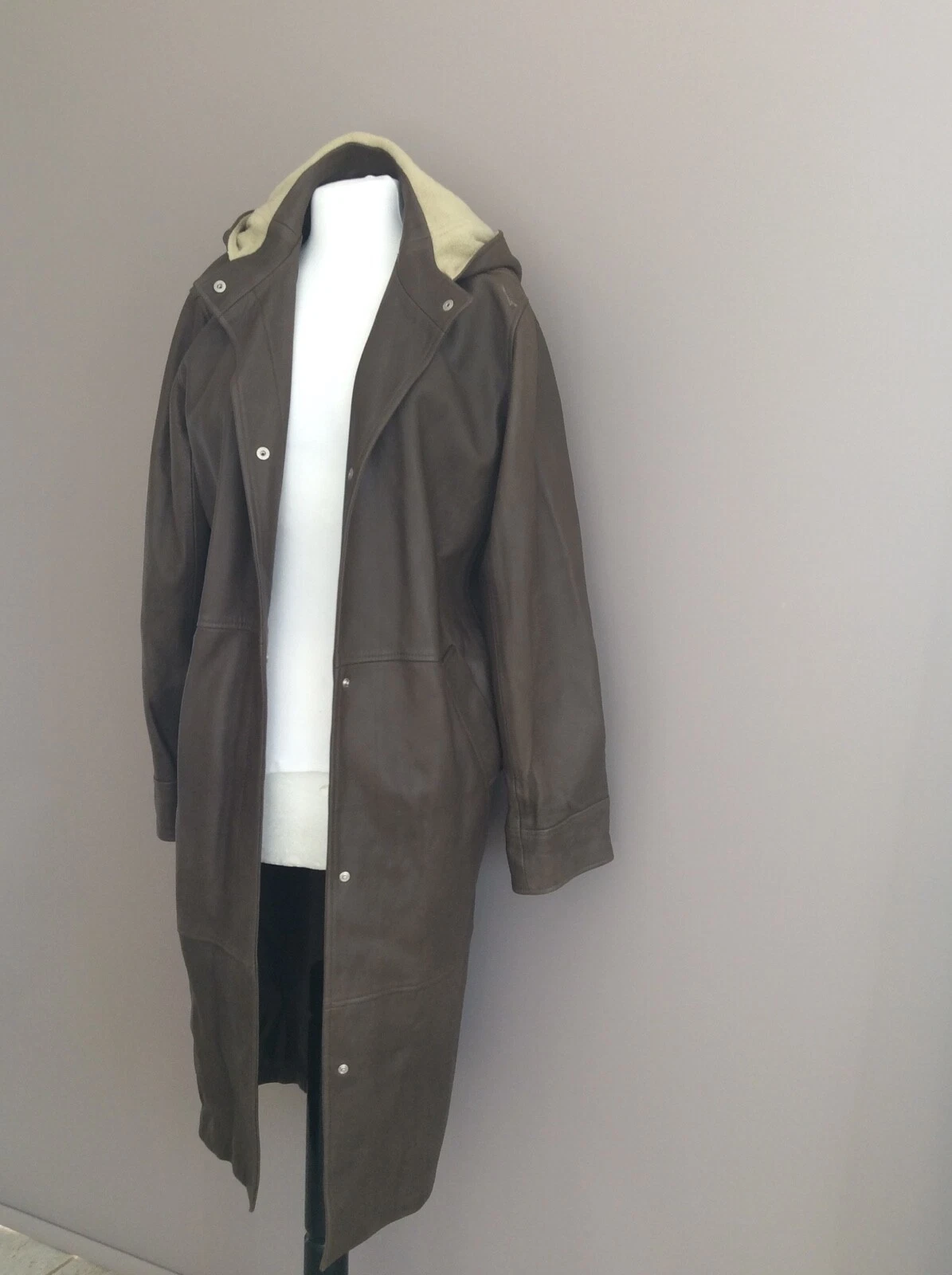 Cappotto con cappuccio in pelle marrone loewe nappa