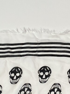 Alexander McQueen scarf in fabric with Skull print | eBay