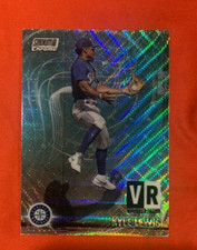 2021 Topps Stadium Club Chrome Kyle Lewis Virtual Reality Wave Refractor VR-9