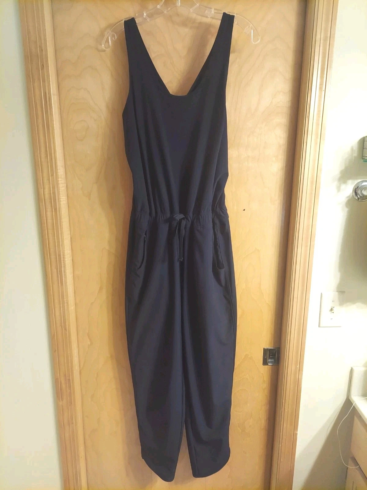 PATAGONIA FLEETWITH SLEEVELESS ROMPER JUMPSUIT STY56995SP19 WOMENS SZ M BLACK