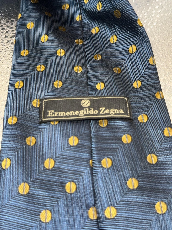 Corbata Ermenegildo Zegna Para Hombre Azul Amarillo Seda Geométrica Punto Patrón Hecho en Italia Foto 4 de 4