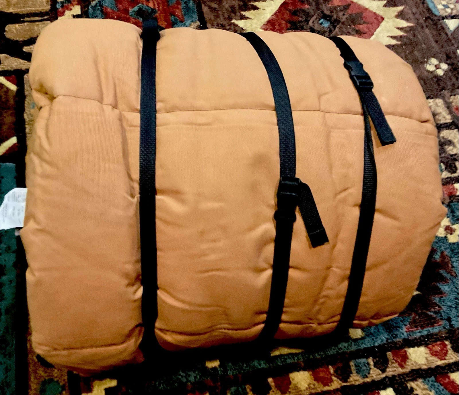1990s USA Brown Canvas Sleeping Bag With Hunting Dogs Interior. Great Condition