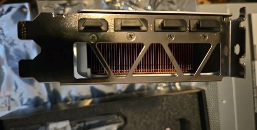 GIGABYTE NVIDIA RTX 4070 Ti SUPER AI TOP SFF 16GB GDDR6X Graphics Card - Afbeelding 7 van 9