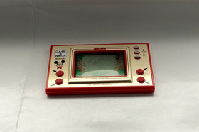 Vintage 1981 GAME & WATCH - MICKEY MOUSE MC-25 - LCD Game (Very Good Condition)