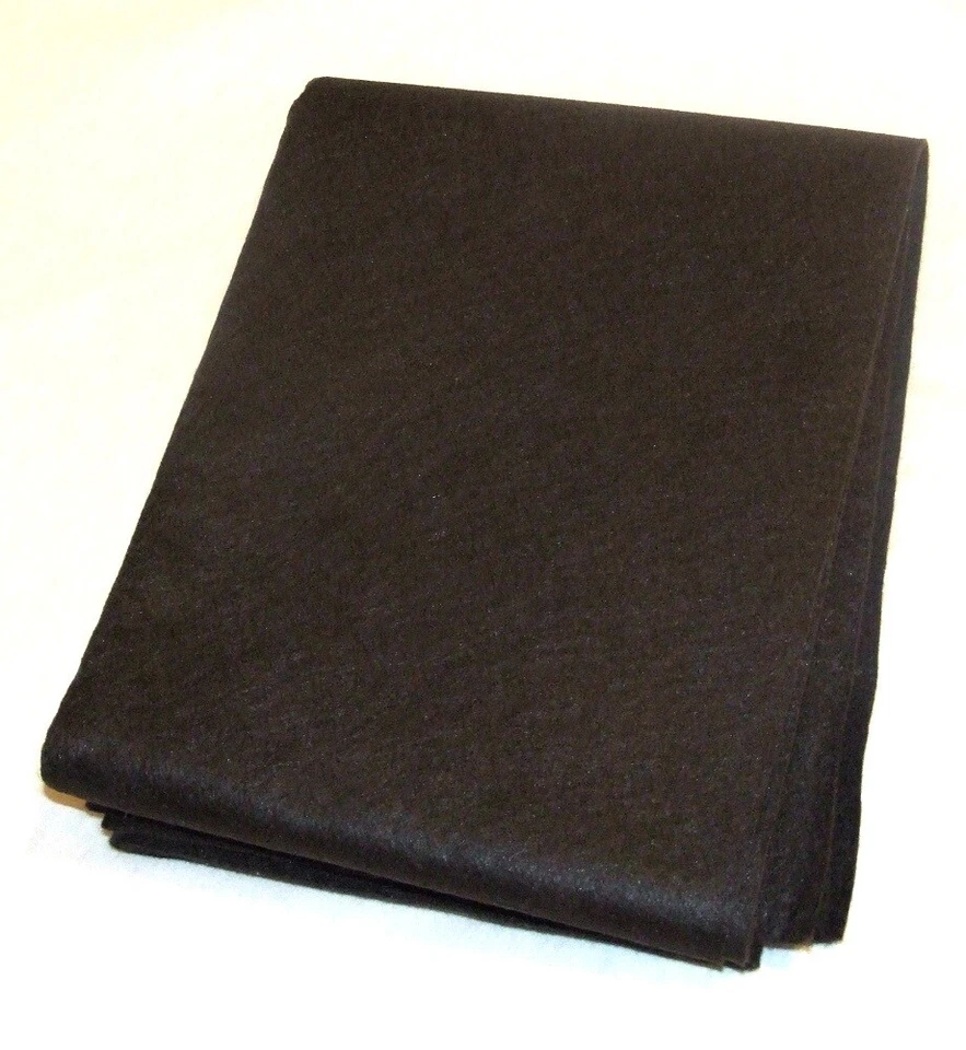 Aquaponic Lynx Capillary Mat and Two Hydrofarm 7 Gal Grey Dirt Pot, 3 pc Bundle - Image 2 of 3