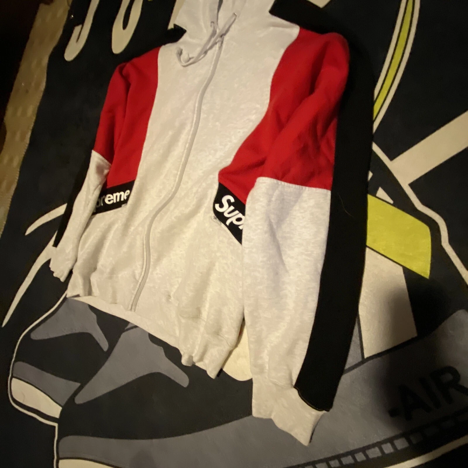 Felpa con cappuccio supreme con cerniera