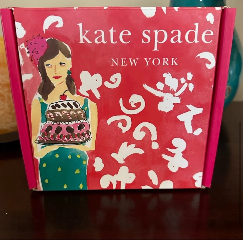NWT kate spade x Lenox Limited Edition "Just Desserts" 4 piece Tidbit plates - Imagem 2 de 4