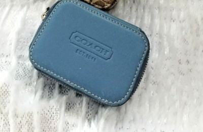 ❤️Coach Pill Box- Case-Organizer GREAT For Travel- Jewelry