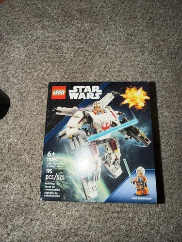 LEGO Star Wars: Luke Skywalker X-Wing Mech (75390)