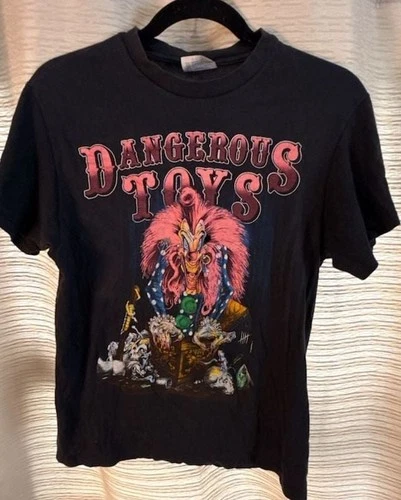 Dangerous Toys Sport'N A Woody Tour Band T-Shir 1980s vintage concert t-shirt, vintage, size M, single stitch, B+ condition