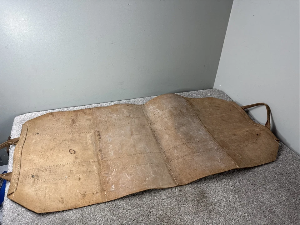 Soporte para troncos de cuero para chimenea de leña color marrón doble mango Foto 4 de 4