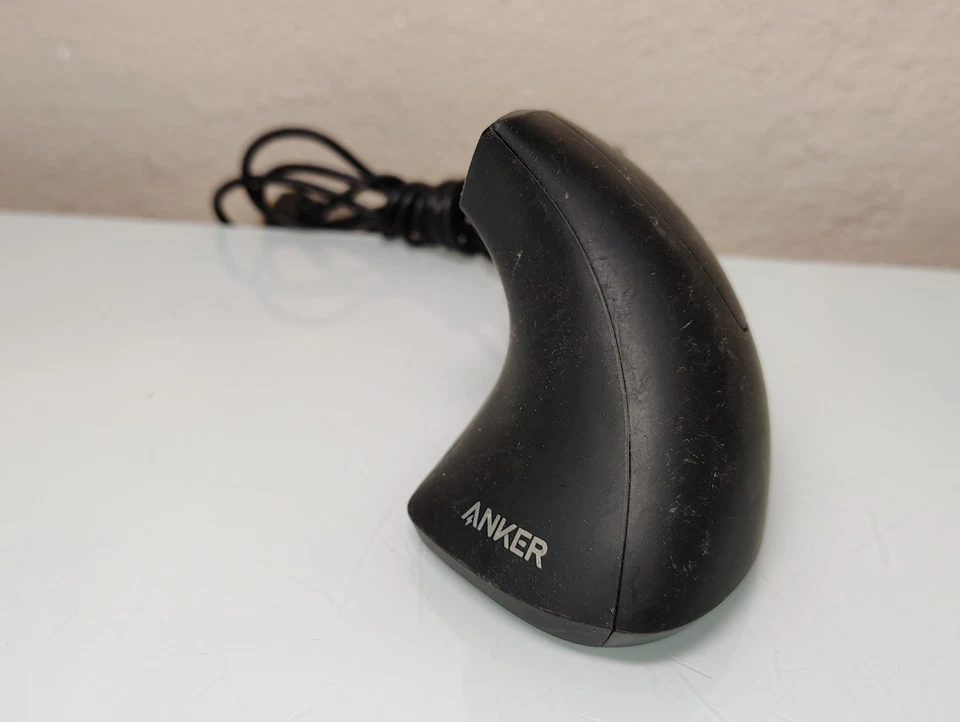 Anker A7851 Ergonomic Optical USB Wired Vertical Mouse 1000/1600 DPI - 5 Buttons - Image 4 of 4