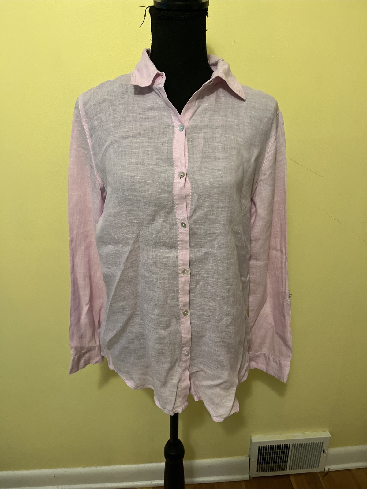 Button Up Long Sleeves Shirt Baby Pink 100 % Linen. Size M In Perfect Condition