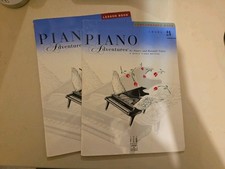 Piano Adventures - Lesson Book And Performance Book - Level 2A - Written In
