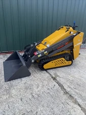 1.5 Ton 25HP Kubota Diesel Powered Mini Skid Steer Danfoss Motor PMG Pumps Pilot